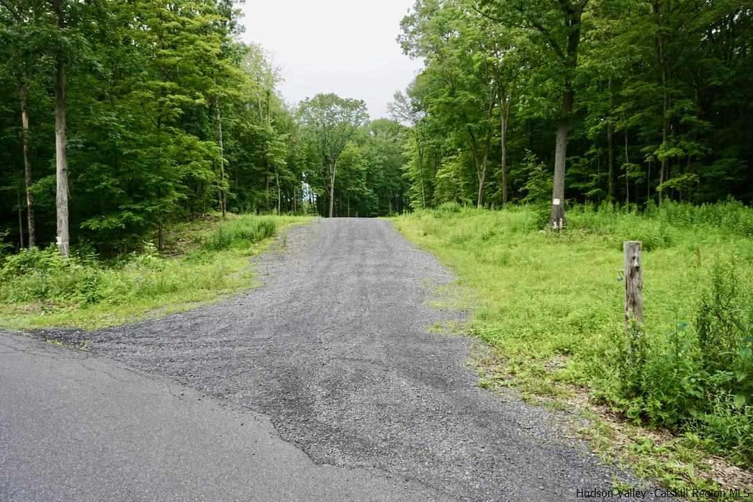 15 Arrowhead Rdg Road Saugerties, NY 12477 - Photo 3 of 22 Photo 3