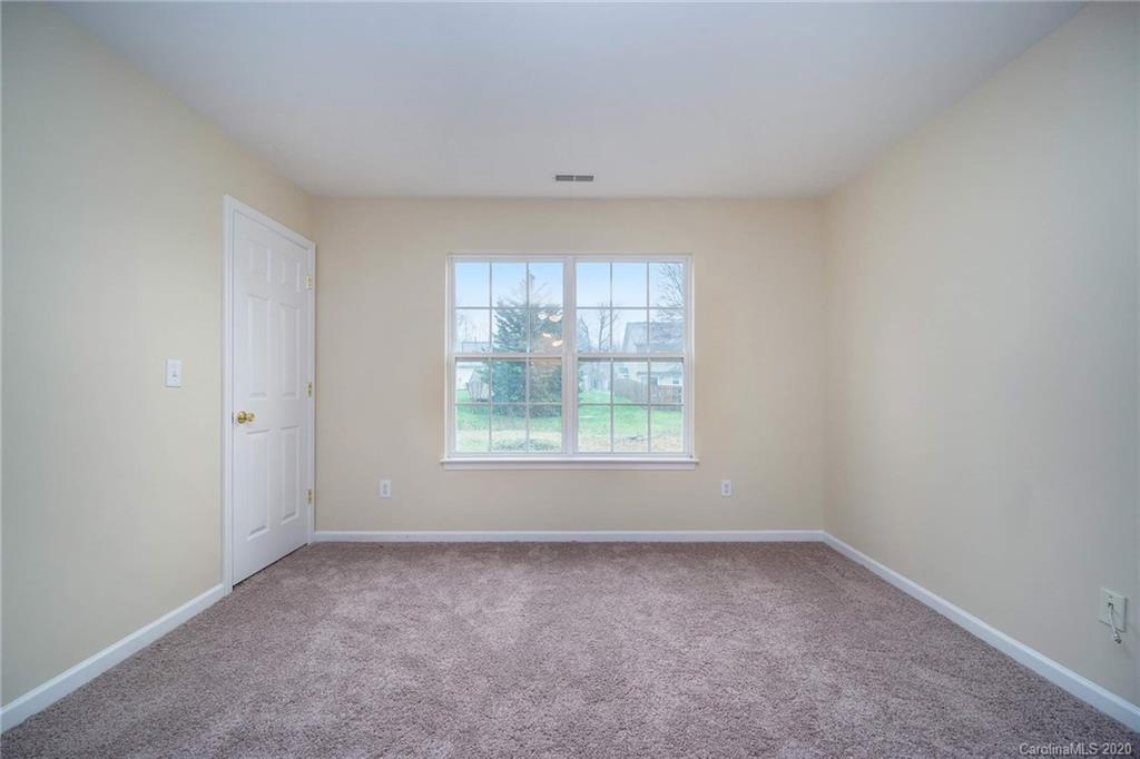 1388 Spring View Court Rock Hill, SC 29732 - Photo 11 of 18 Gallery Image 11