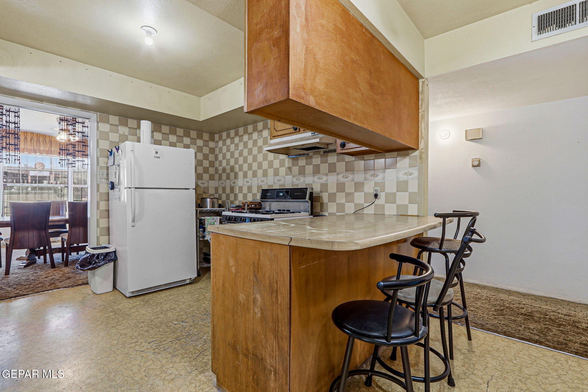5608 Rosa Avenue El Paso, TX 79905 - Photo 16 of 43 15-web-or-mls-IMG_7058