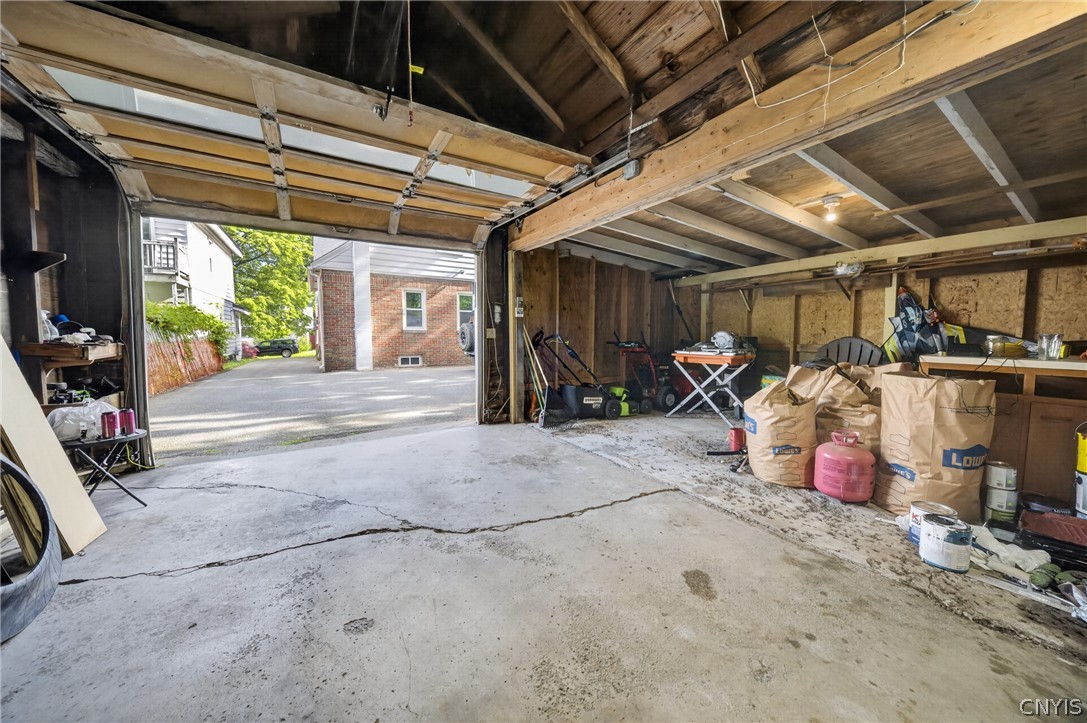 148 Winthrop Road Syracuse, NY 13206 - Photo 45 of 45