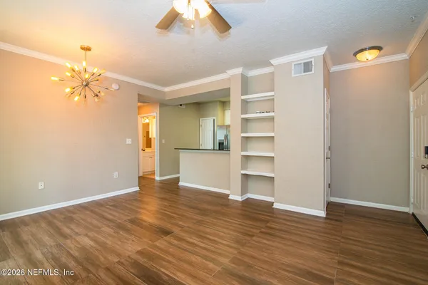 $165,000 | 8539 Gate Parkway West, Unit 424, Jacksonville, FL 32216