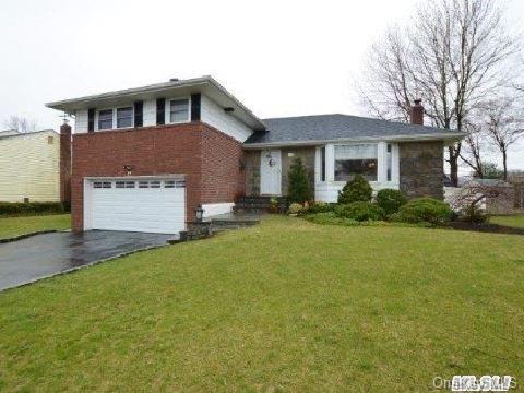10 Cambria Road Syosset, NY 11791 - Photo 1 of 1