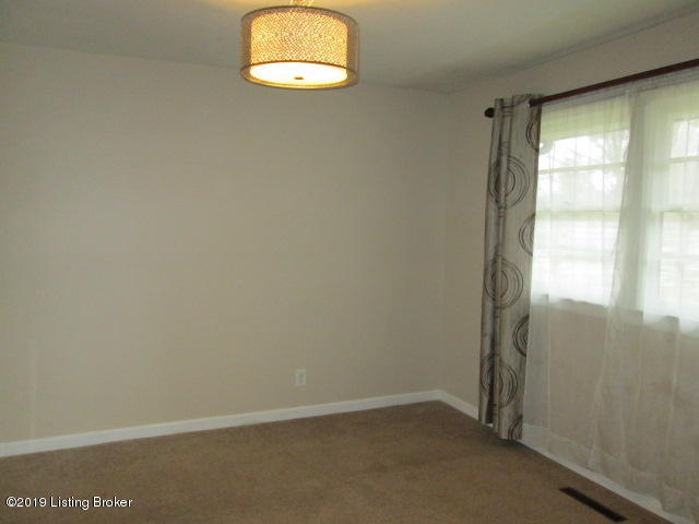 3100 Radiance Road Louisville, KY 40220 - Photo 14 of 25 IMG_3649