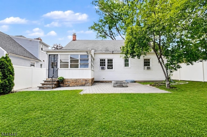 392 Ingall Street Union, NJ 07083 - Photo 33 of 48