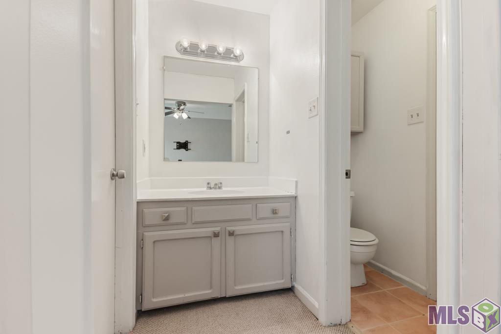 981 Ridgepoint Court, Unit 981 Baton Rouge, LA 70810 - Photo 19 of 22 Gallery Image 19