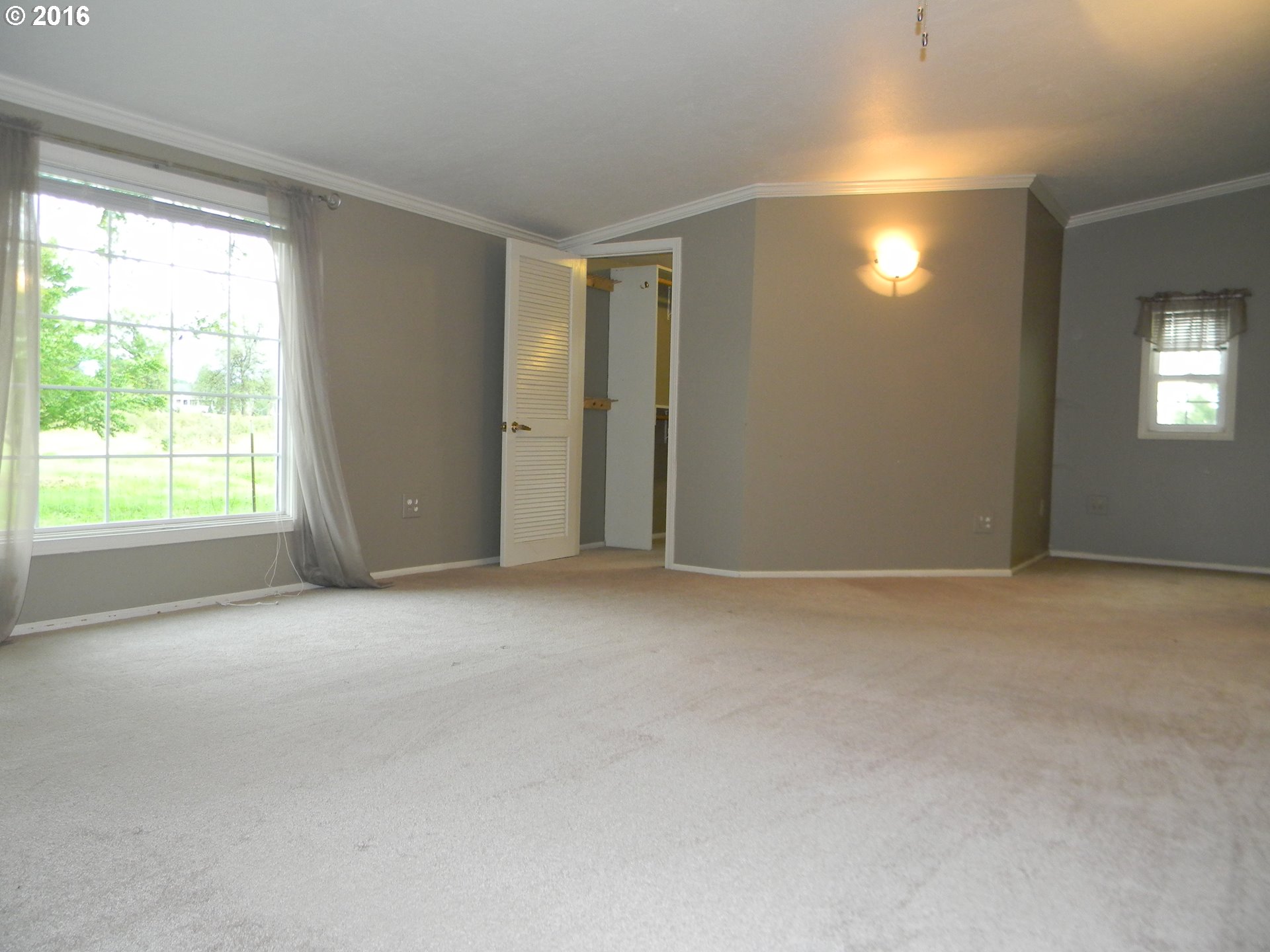 83442 Rodgers Road Creswell, OR 97426 - Photo 7 of 27 a view of empty room with window