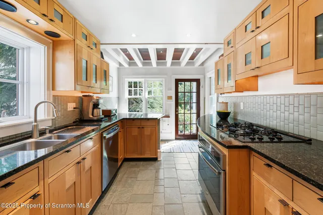 $335,000 | 666 Ford Avenue, Kingston, PA 18704