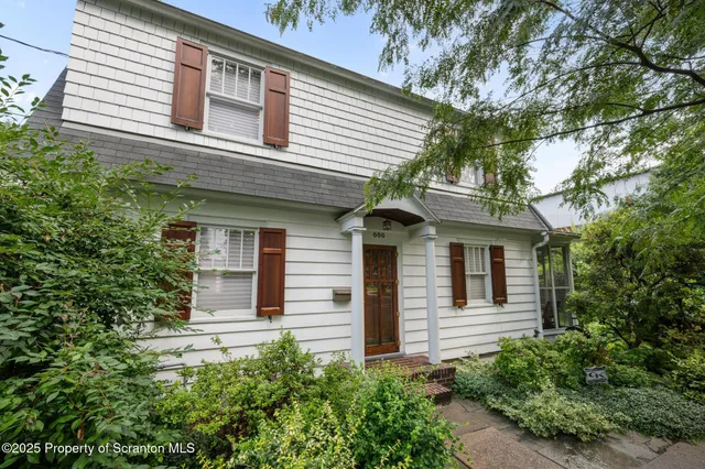 $335,000 | 666 Ford Avenue, Kingston, PA 18704