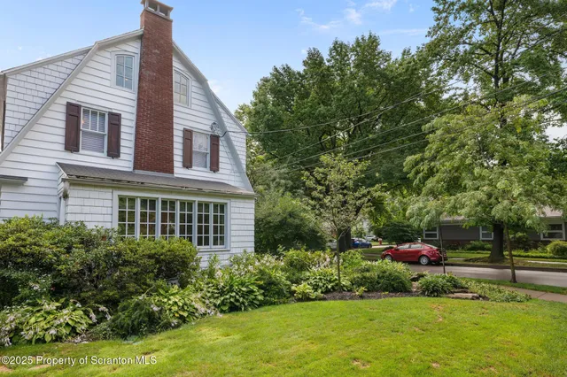 $335,000 | 666 Ford Avenue, Kingston, PA 18704