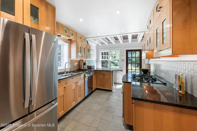 $335,000 | 666 Ford Avenue, Kingston, PA 18704