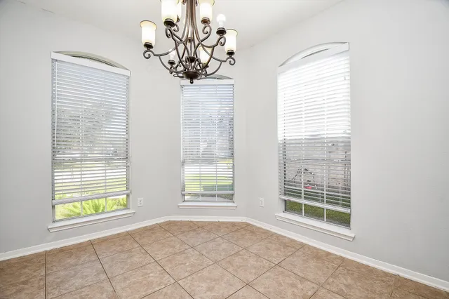 $2,650 | 3019 Red Oak Leaf Trail, Houston, TX 77084