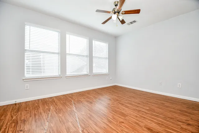 $2,650 | 3019 Red Oak Leaf Trail, Houston, TX 77084