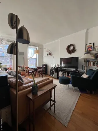 $3,495 | 99 Prospect Place, Unit 3R | Park Slope