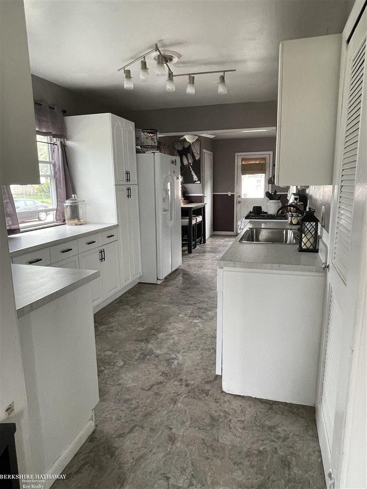 13886 Toepfer Road Warren, MI 48089 - Photo 15 of 23 50074025-14.JPG