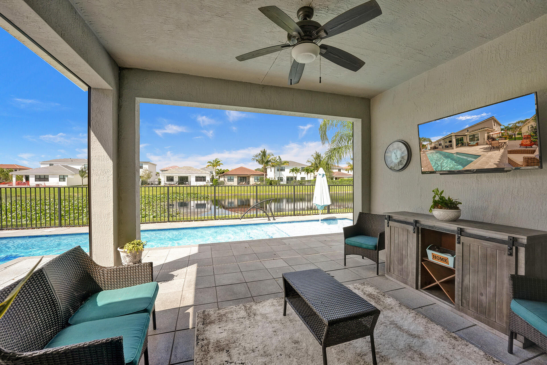 7201 Estero Drive Lake Worth, FL 33463 - Photo 23 of 58 Patio