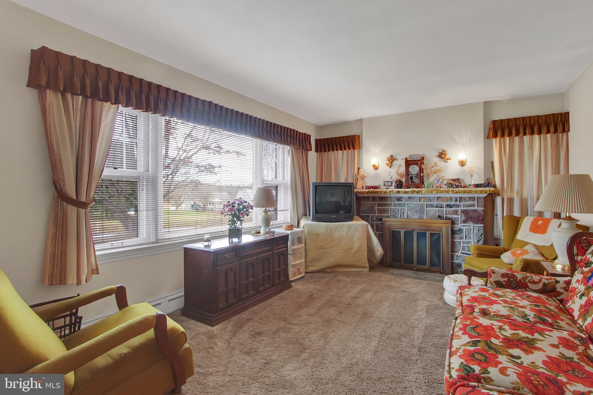 6194 York Road Spring Grove, PA 17362 - Photo 11 of 24