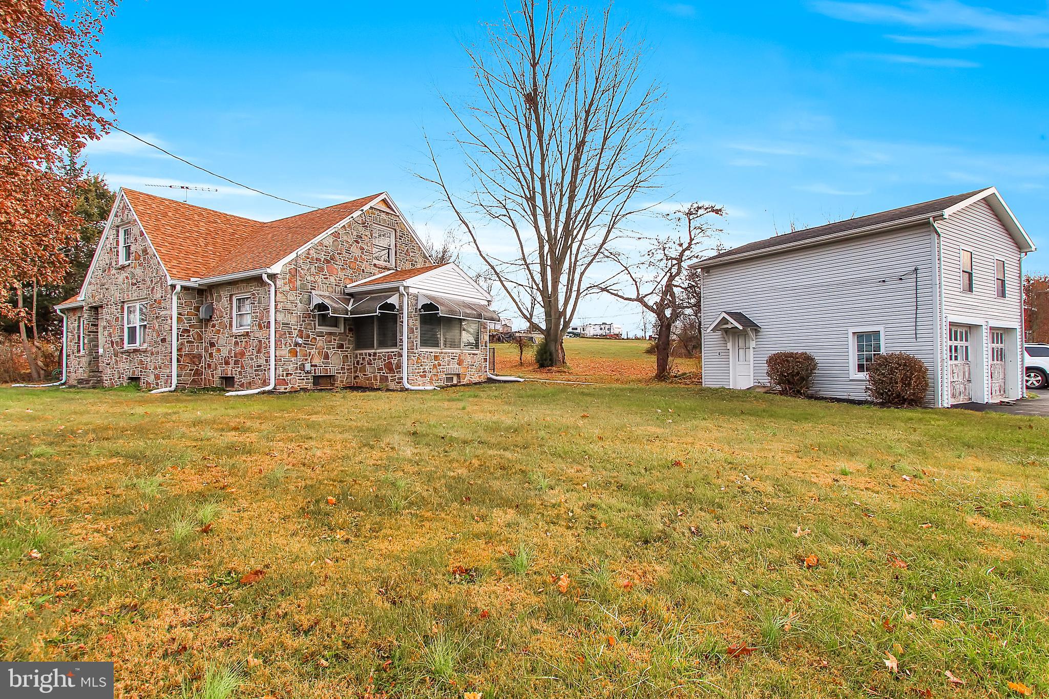 6194 York Road Spring Grove, PA 17362 - Photo 4 of 24