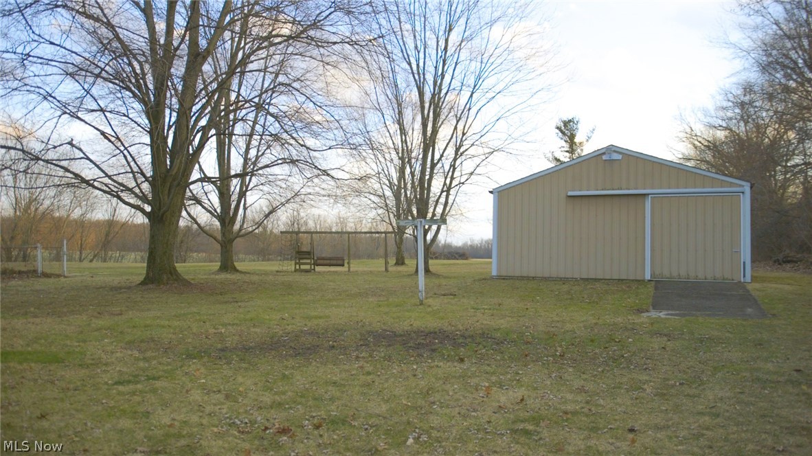 15914 Darrow Road Vermilion, OH 44089 - Photo 17 of 18 Gallery Image 17