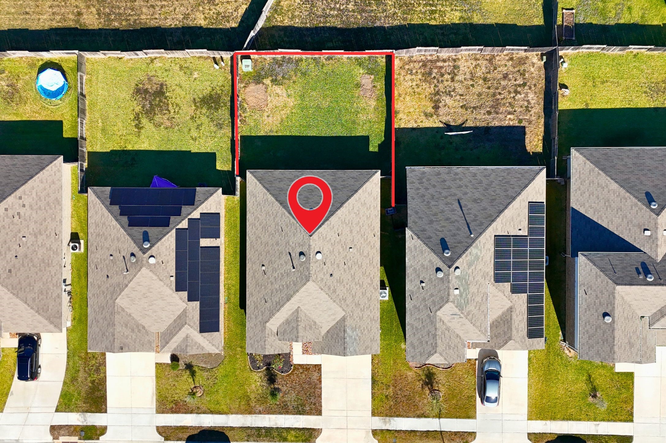 23706 Blodgett Peak Trail Spring, TX 77373 - Photo 5 of 31 LARGE fully fenced backyard. Perfect for pets and play/entertainment areas.