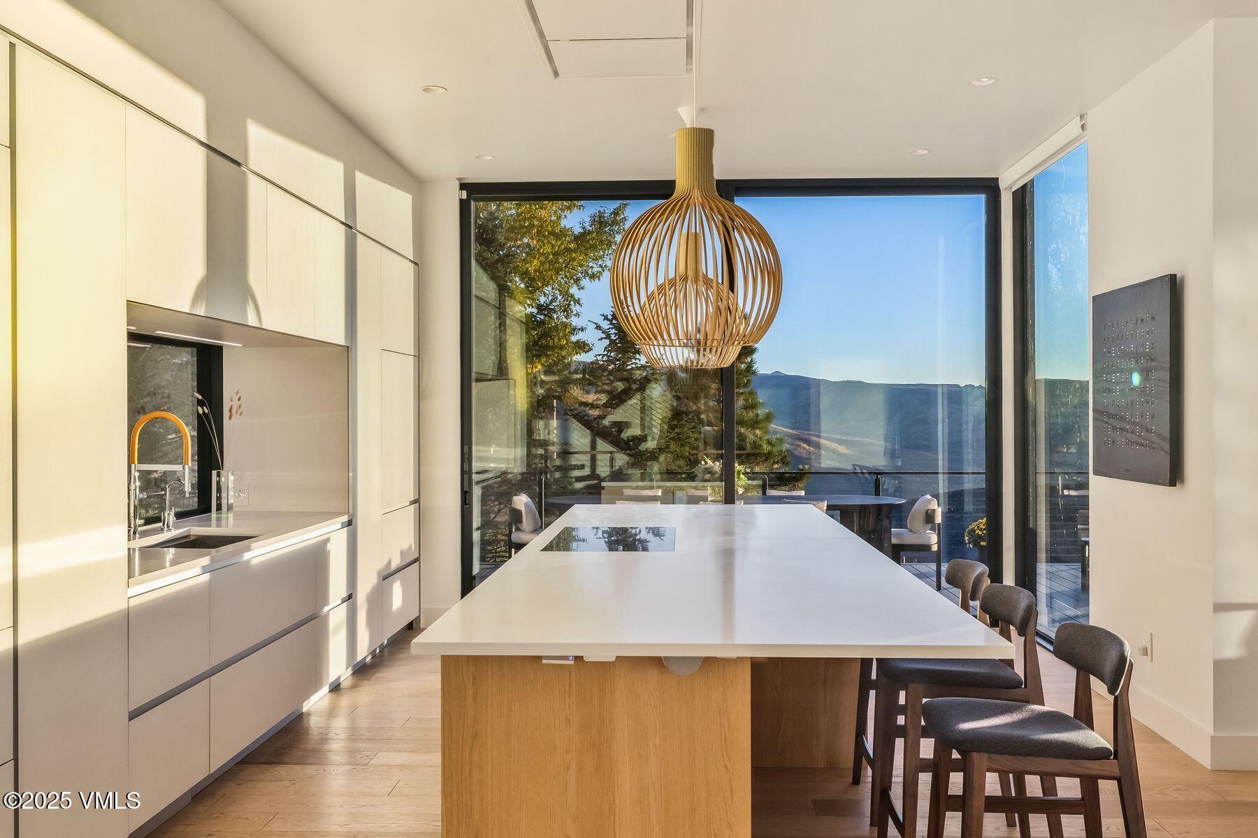 4380 June Point Avon, CO 81620 - Photo 33 of 52 Kitchen