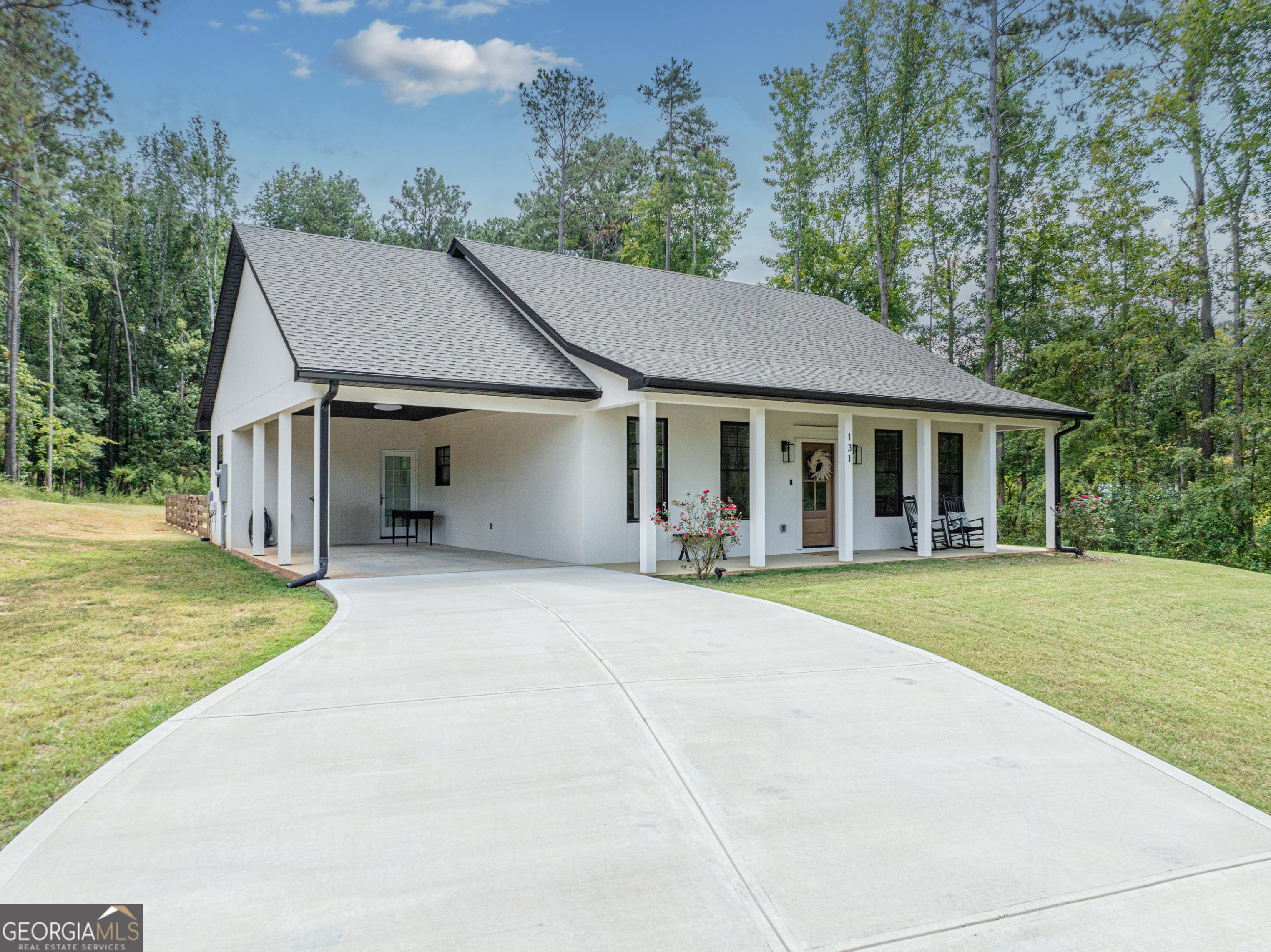 131 Sandy Beach Rd Northeast  