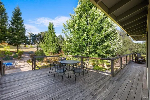 $1,565,000 | 3224 Cobblestone Drive, Santa Rosa, CA 95404