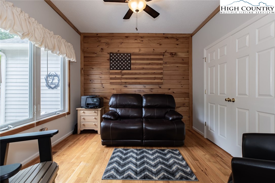 1328 Don Bare Road Jefferson, NC 28640 - Photo 29 of 49 a living room with furniture