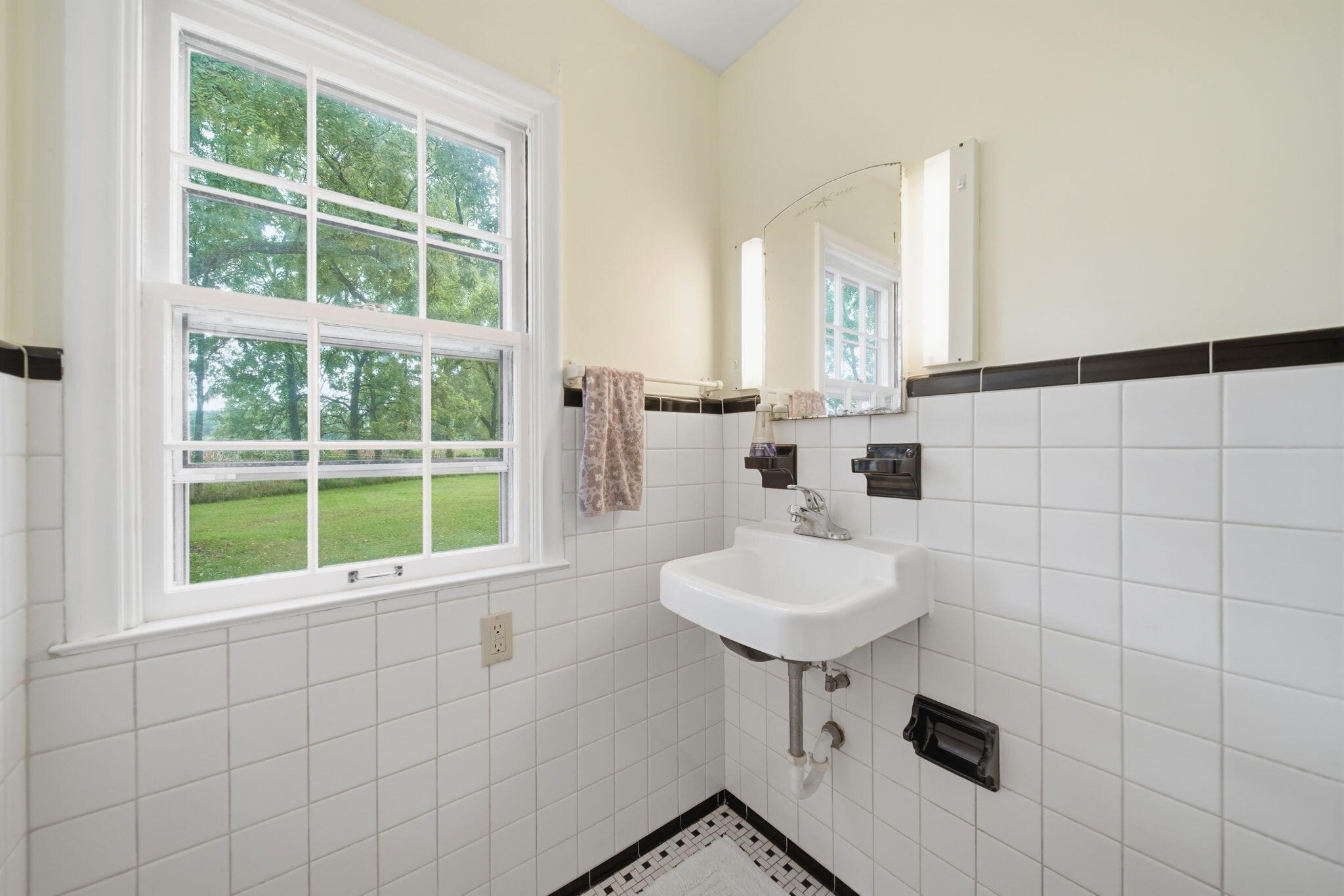4023 Horton Road Jackson, MI 49201 - Photo 12 of 54 14-web-or-mls-DSC09100