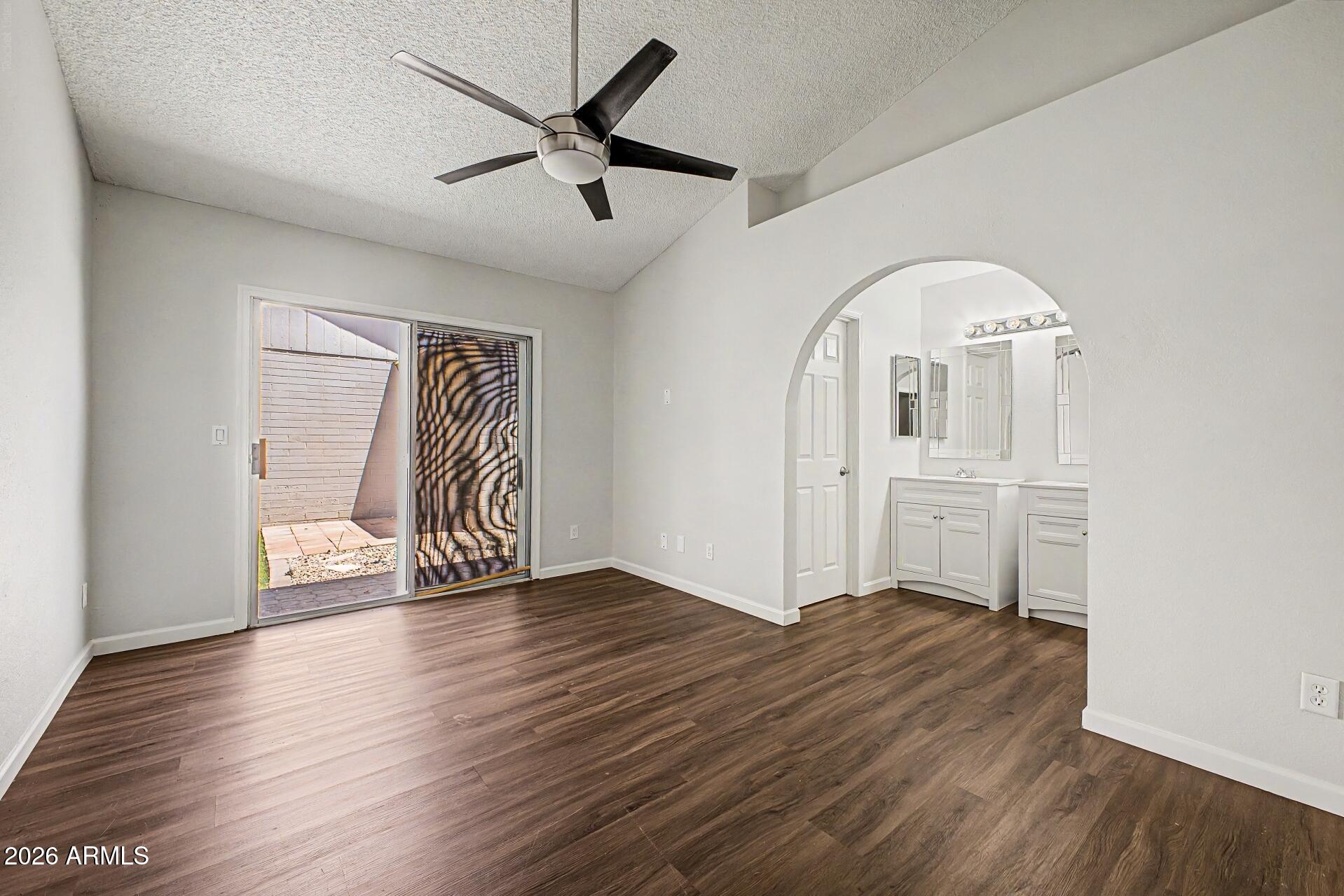 1055 North Recker Road, Unit 1045 Mesa, AZ 85205 - Photo 16 of 35 14-Recker