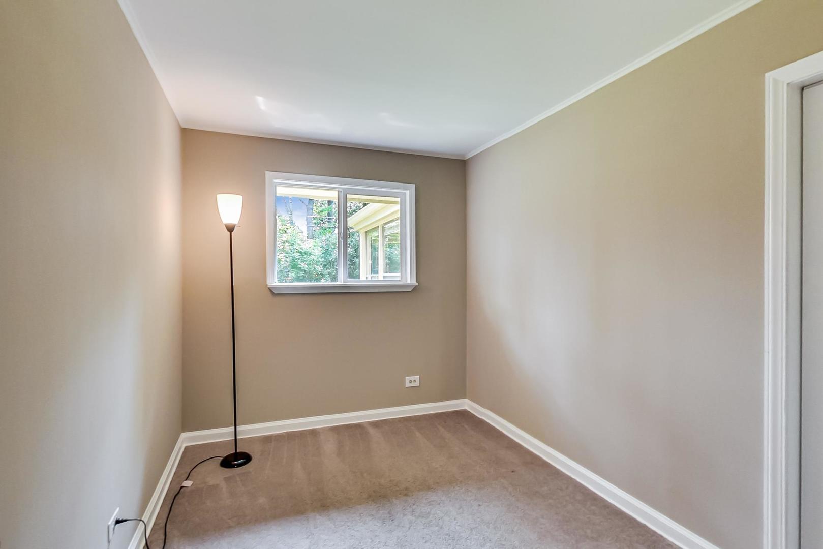 61 Golfview Road Lake Zurich, IL 60047 - Photo 11 of 26
