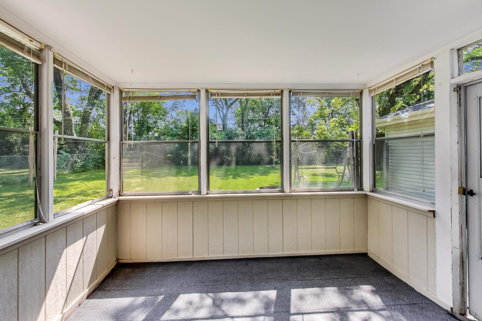 61 Golfview Road Lake Zurich, IL 60047 - Photo 19 of 26