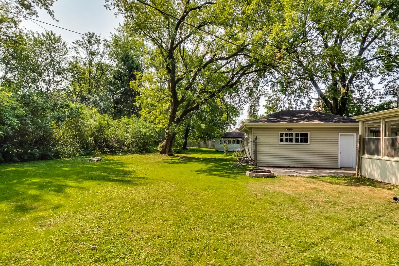 61 Golfview Road Lake Zurich, IL 60047 - Photo 24 of 26