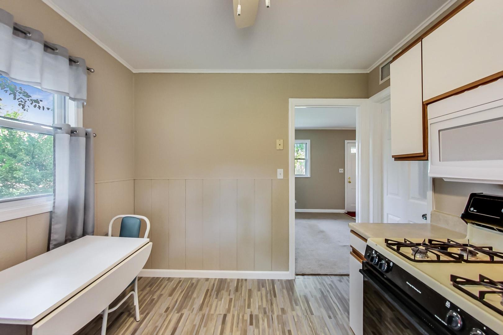 61 Golfview Road Lake Zurich, IL 60047 - Photo 8 of 26