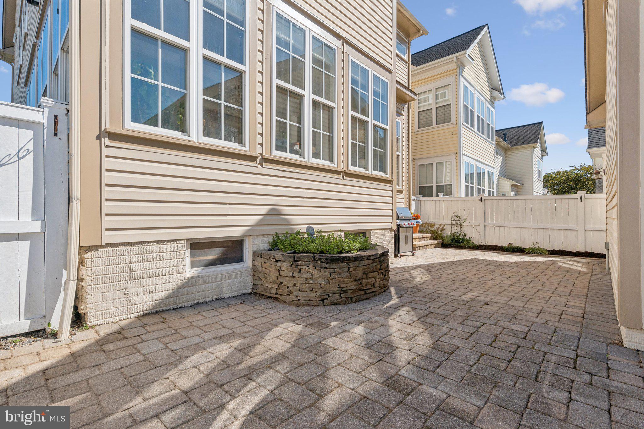 23710 Grapevine Ridge Terrace Clarksburg, MD 20871 - Photo 41 of 49 Gallery Image 41