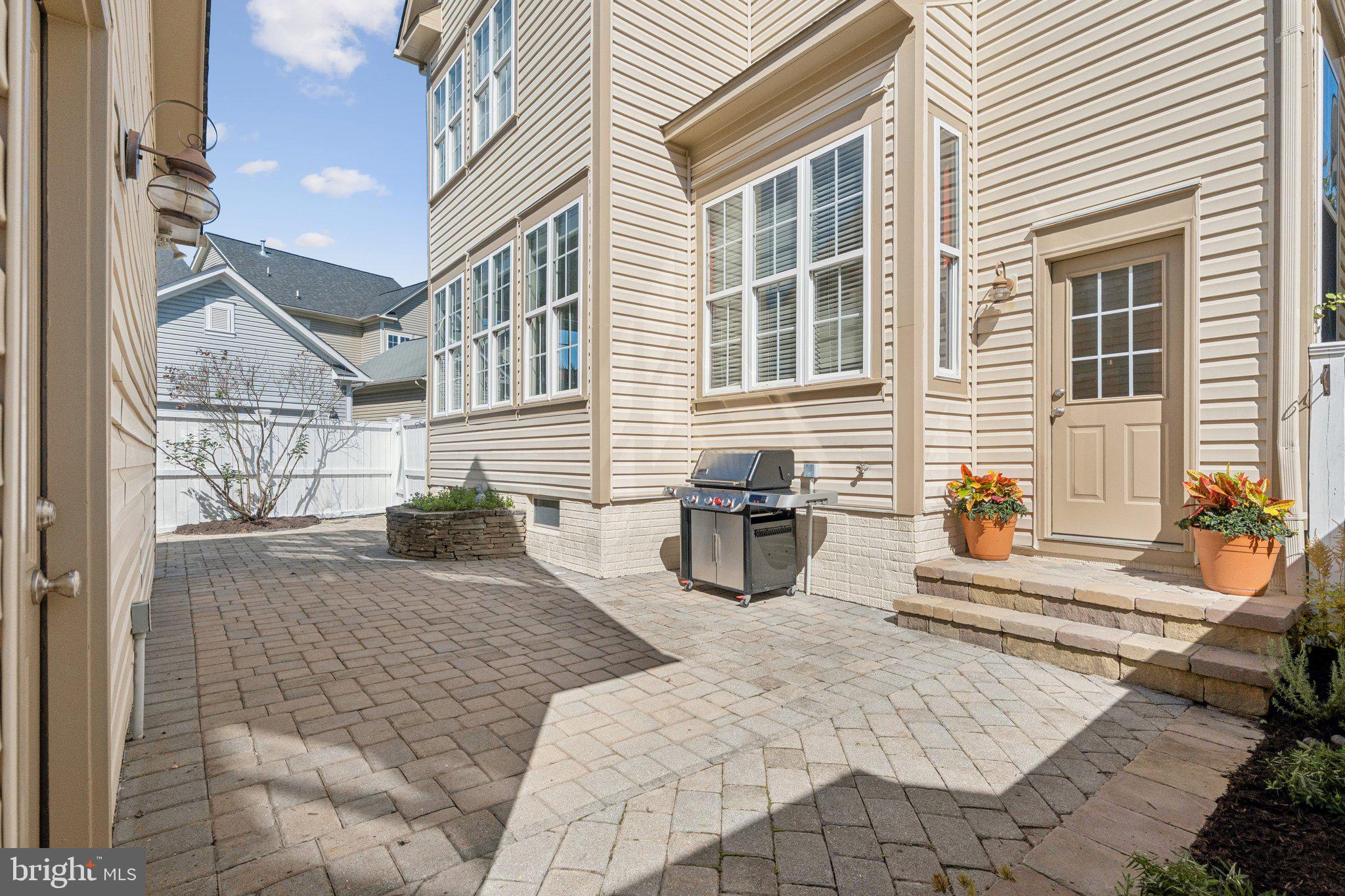 23710 Grapevine Ridge Terrace Clarksburg, MD 20871 - Photo 5 of 49 Gallery Image 5