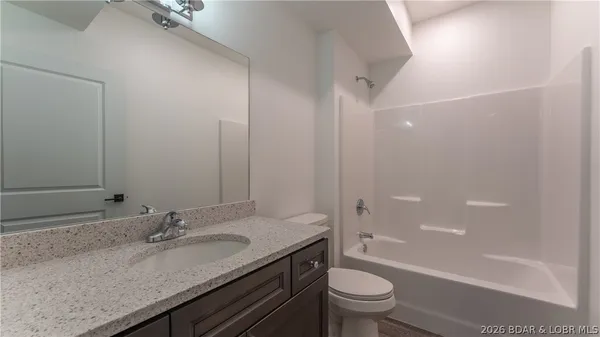 $400,000 | 104 Sierra Bay Drive, Unit 2D, Camdenton, MO 65020