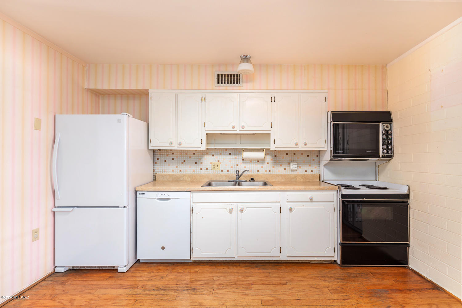 478 North Silverbell Road Tucson, AZ 85745 - Photo 13 of 33 Gallery Image 13