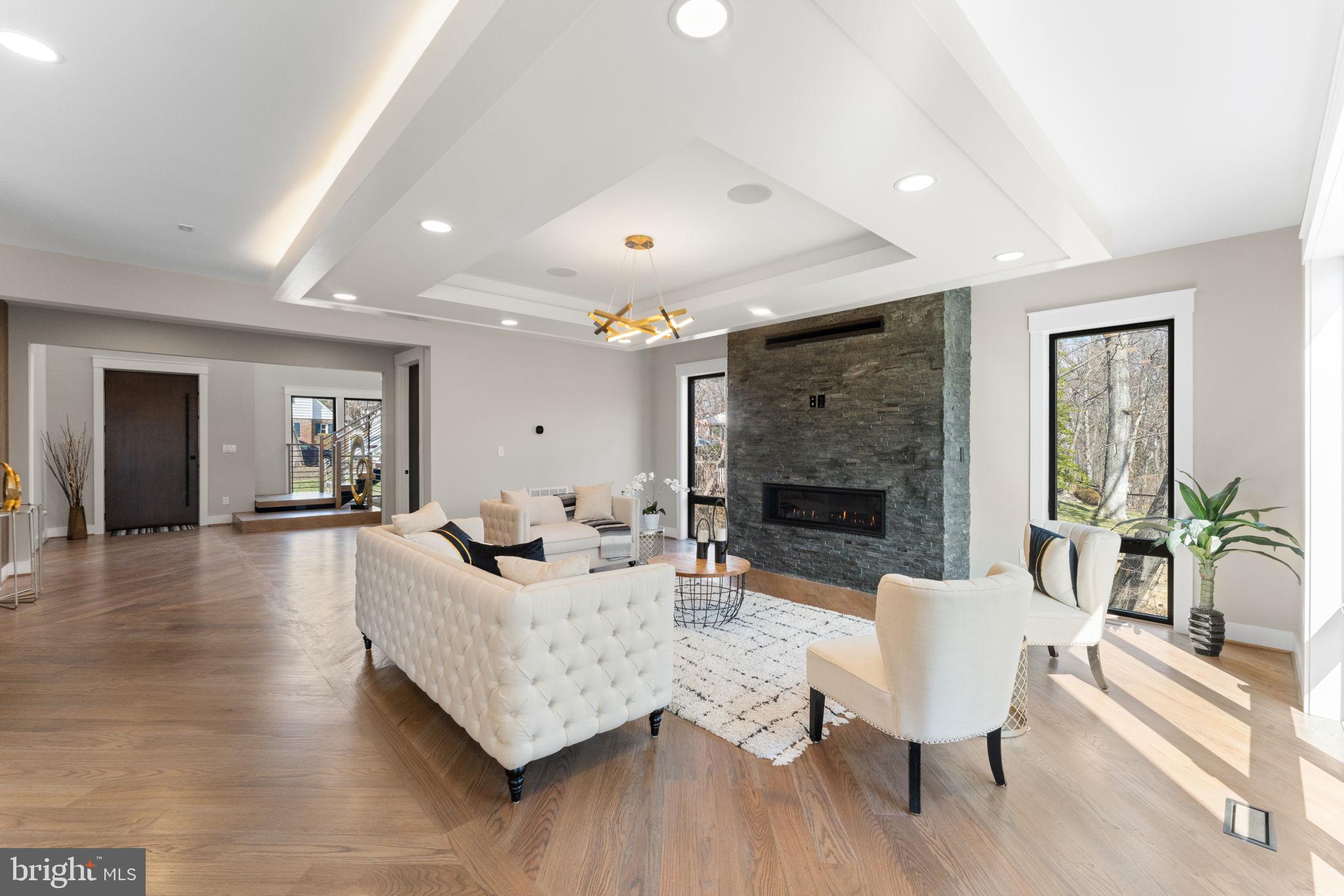 3113 Circle Hill Road Alexandria, VA 22305 - Photo 23 of 78 Great gathering spaces