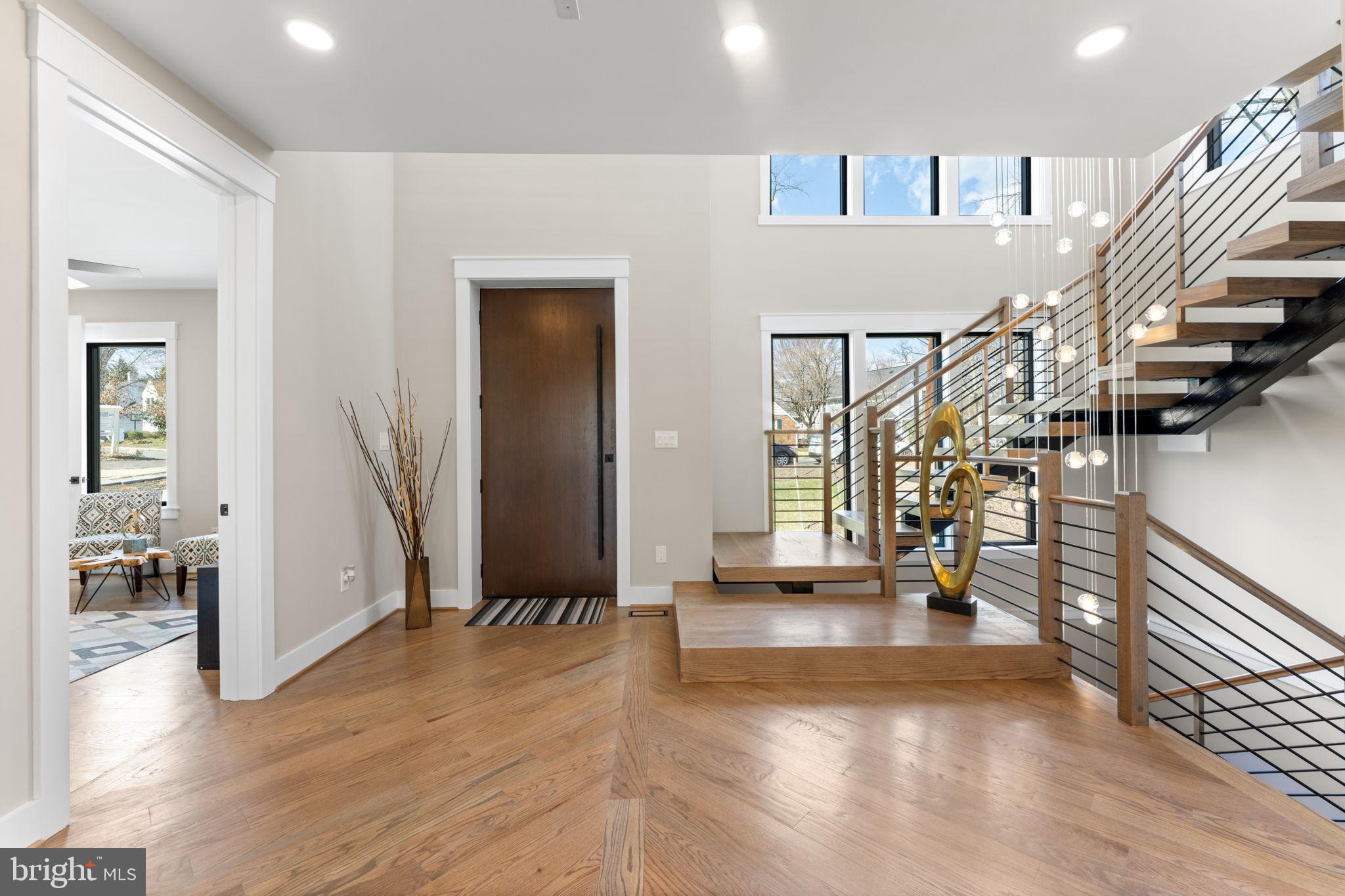 3113 Circle Hill Road Alexandria, VA 22305 - Photo 35 of 78 Spacious ambiance