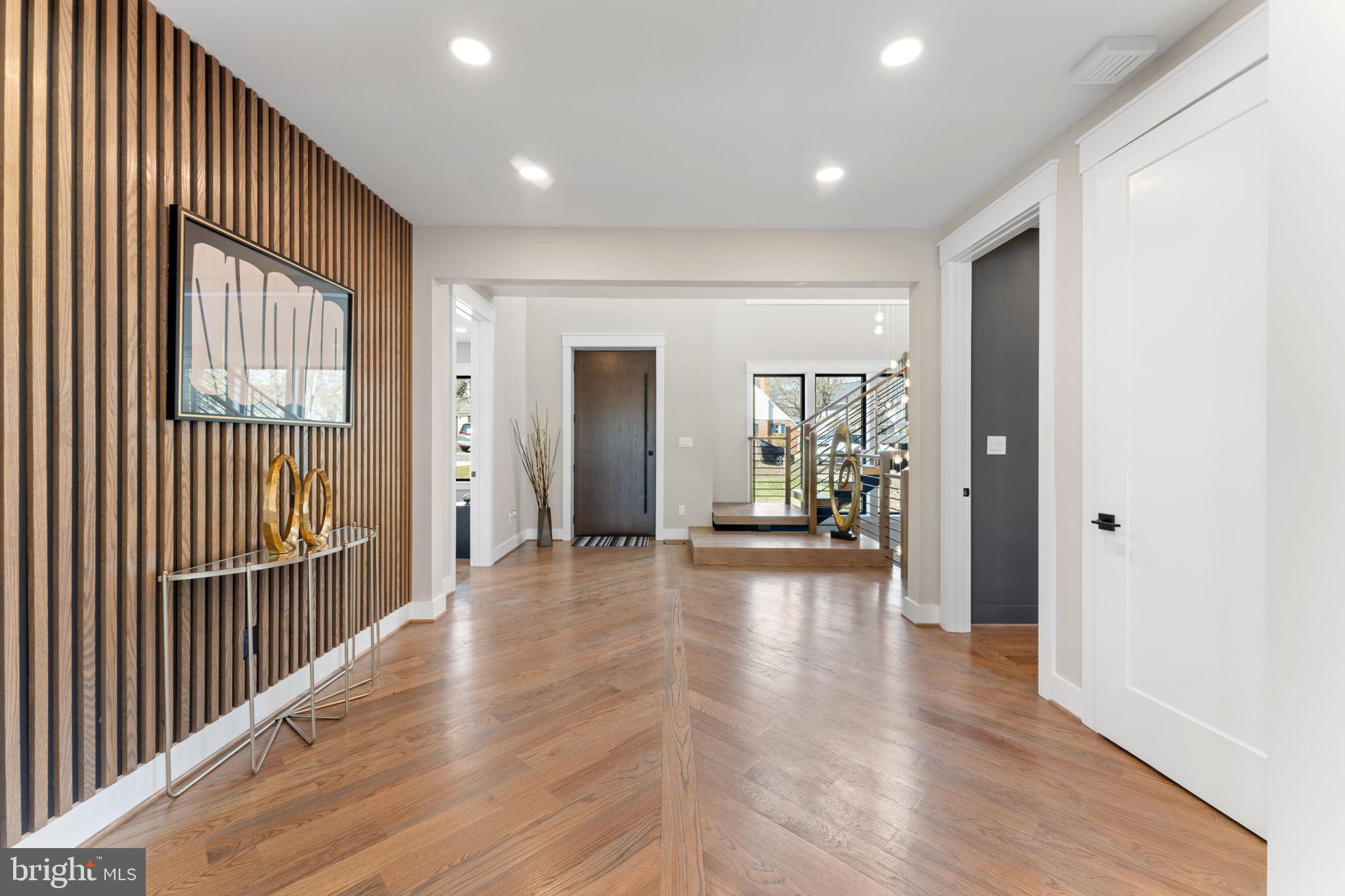 3113 Circle Hill Road Alexandria, VA 22305 - Photo 7 of 78 Appointed with high-end materials and ...