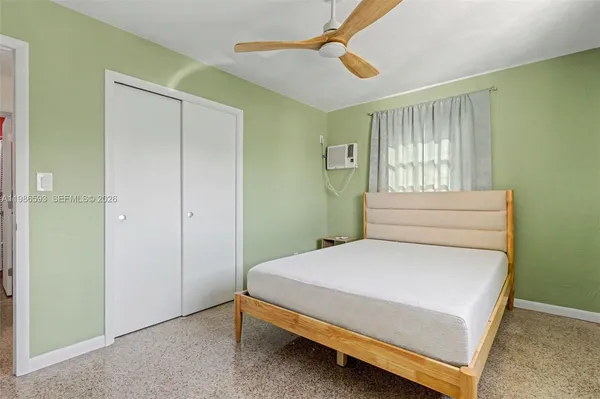 $2,800 | 616 Northwest 3rd Court, Hallandale Beach, FL 33009