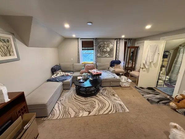 $2,600 | 12 French Avenue, Unit 3, Braintree, MA 02184