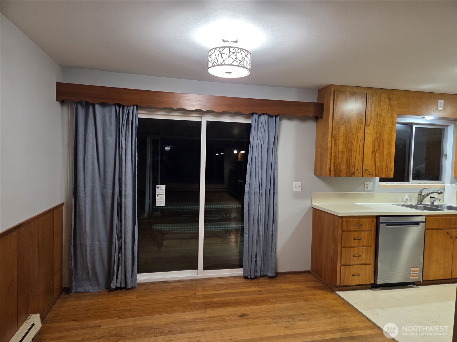 22221 45th Avenue Southeast Bothell, WA 98021 - Photo 14 of 21