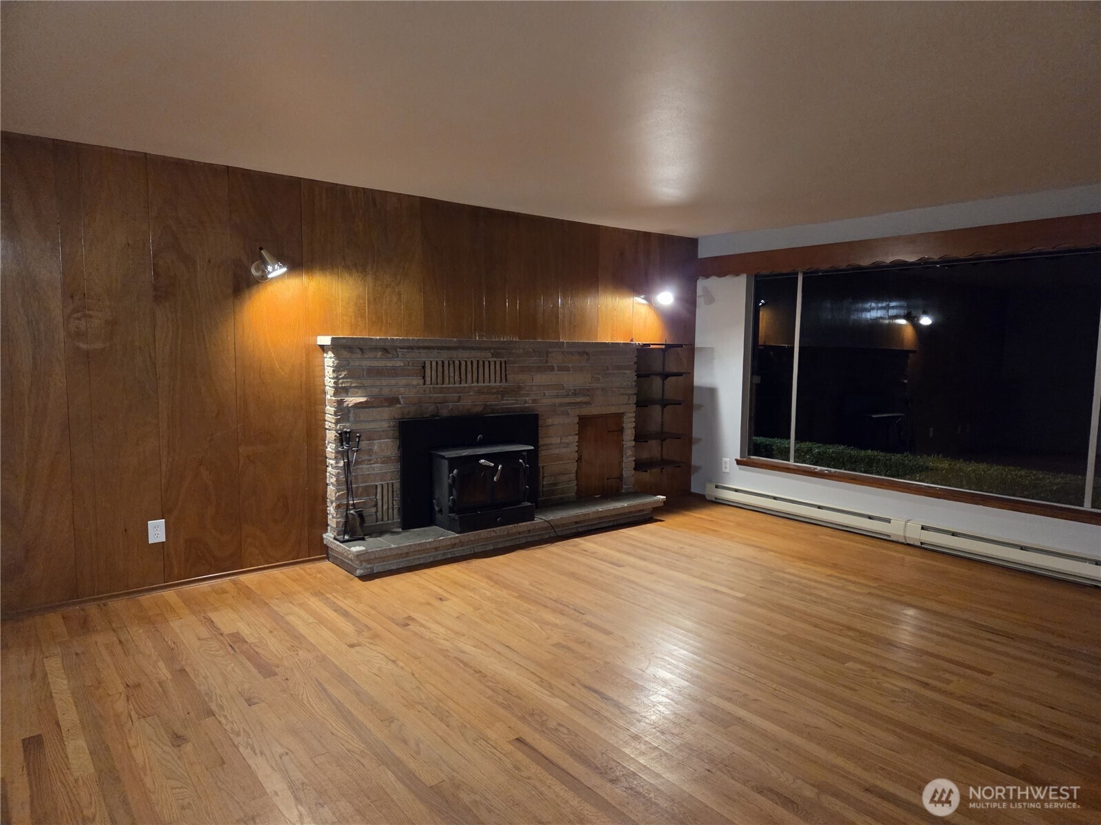 22221 45th Avenue Southeast Bothell, WA 98021 - Photo 3 of 21