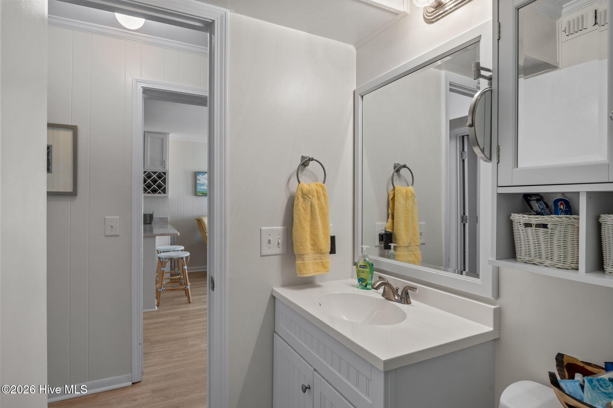 301 Commerce Way, Unit 138 Atlantic Beach, NC 28512 - Photo 19 of 27 Hallway Bath