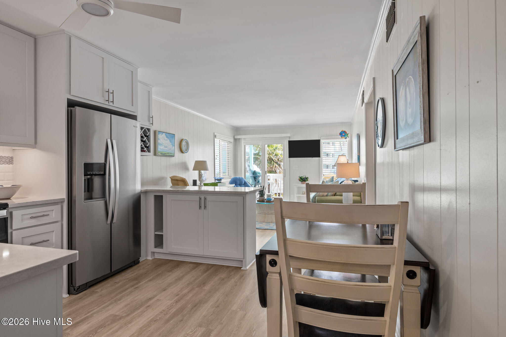 301 Commerce Way, Unit 138 Atlantic Beach, NC 28512 - Photo 6 of 27 Kitchen