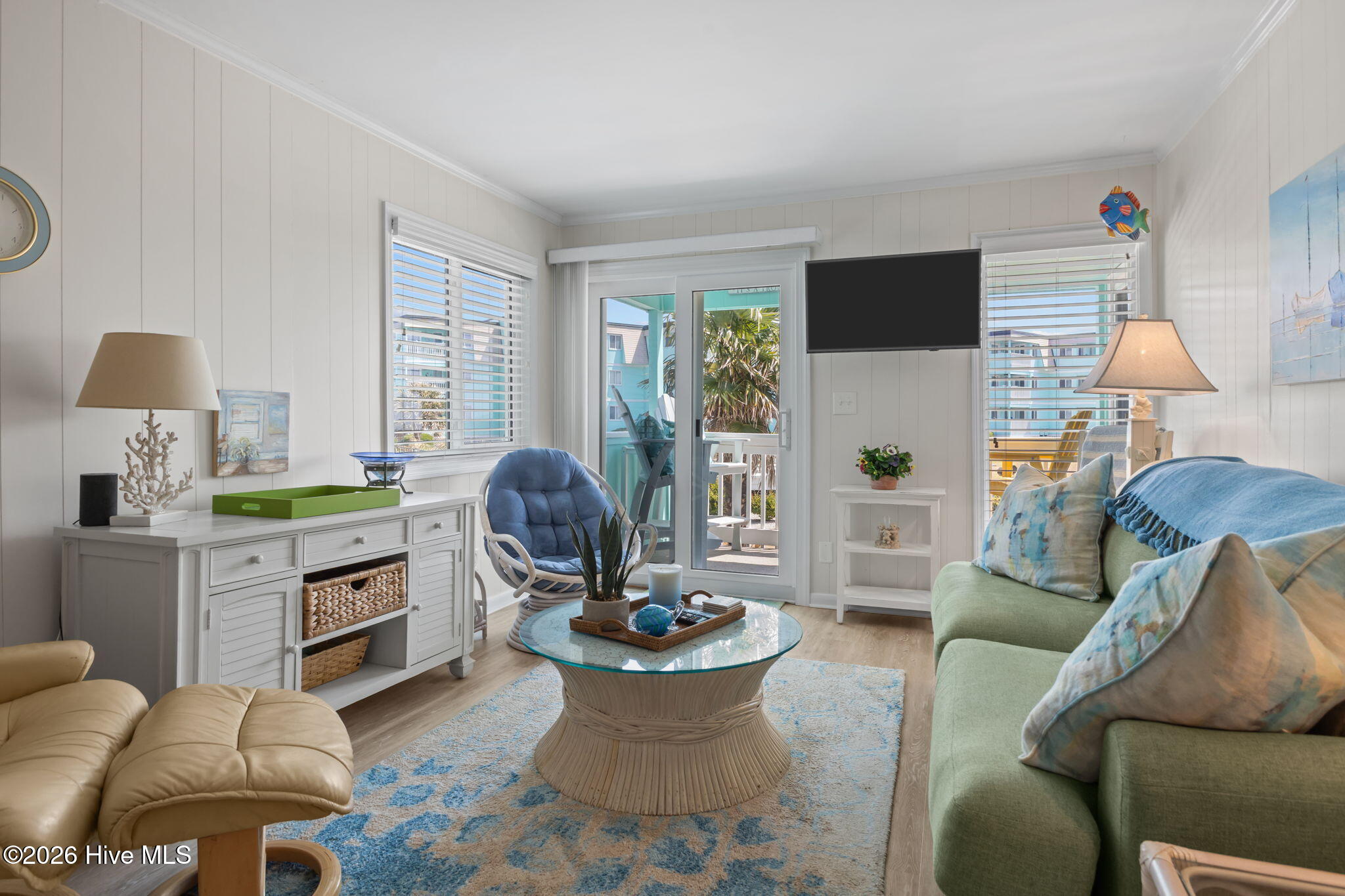 301 Commerce Way, Unit 138 Atlantic Beach, NC 28512 - Photo 10 of 27 Living