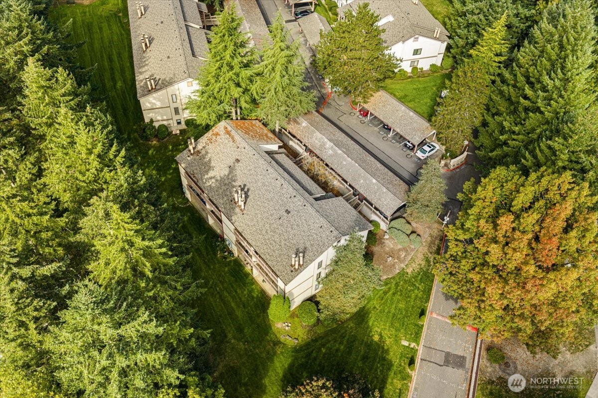 17435 119th Lane Southeast, Unit D31 Renton, WA 98058 - Photo 18 of 20 Gallery Image 18