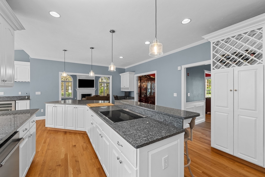 7 Daniel Shays Road Hopkinton, MA 01748 - Photo 11 of 42 Gallery Image 11