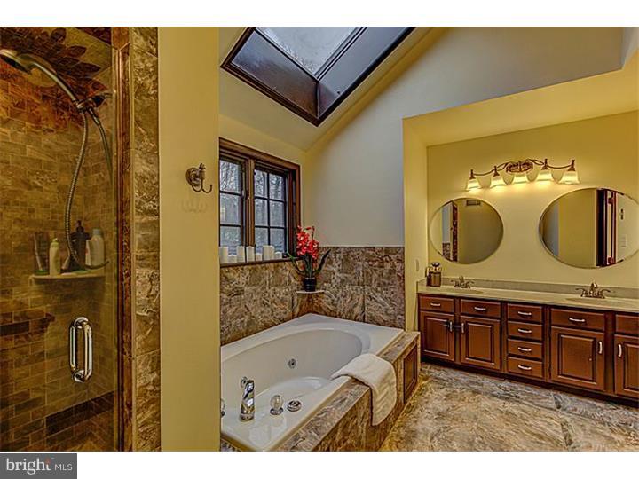 538 North Walnut Road Kennett Square, PA 19348 - Photo 16 of 25 Master Bathroom